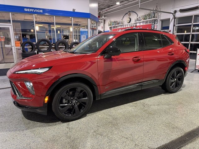 2025 Buick Envision Sport Touring photo 4