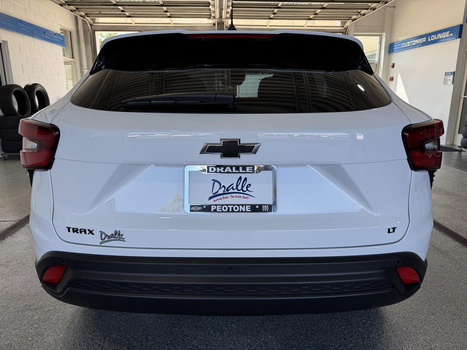 2026 Chevrolet Trax LT - Photo 9