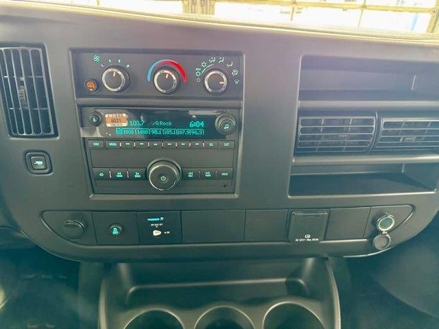 2026 Chevrolet Express Cargo Work Van - Photo 17