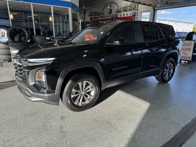 2026 Chevrolet Equinox LT photo 4