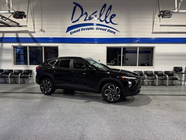 2026 Chevrolet Trax RS's photo