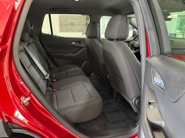 2027 Chevrolet Equinox LT - Photo 13