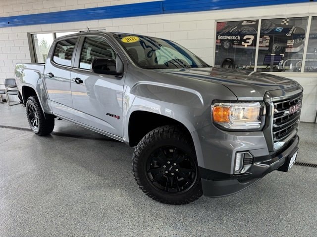 Used 2022 GMC Canyon AT4 with VIN 1GTG6FEN2N1145675 for sale in Peotone, IL