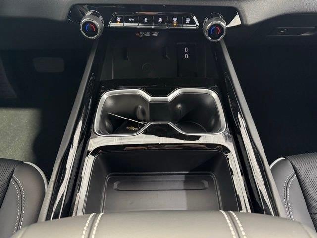 2026 Chevrolet Silverado EV LT - Photo 19