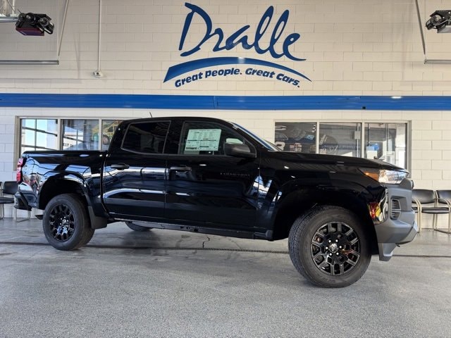 2026 Chevrolet Colorado Work Truck's photo