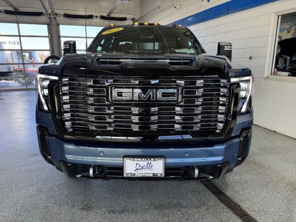 Used 2025 GMC Sierra 2500 HD Denali Ultimate Truck
