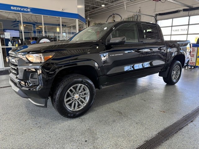 2026 Chevrolet Colorado LT photo 4