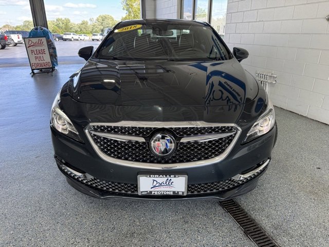2018 Buick LaCrosse Avenir photo 3