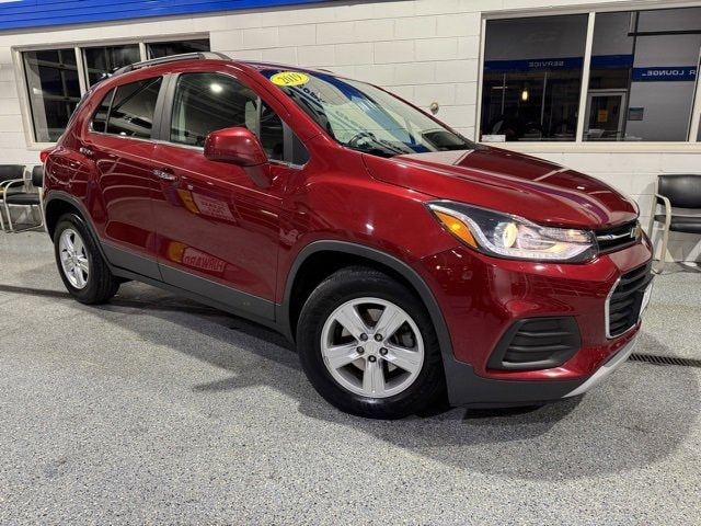 Used 2019 Chevrolet Trax LT with VIN 3GNCJLSB9KL368409 for sale in Peotone, IL