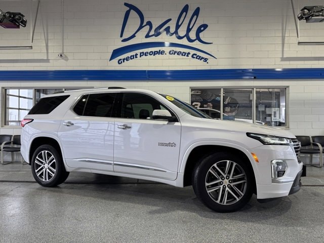 2023 Chevrolet Traverse High Country's photo
