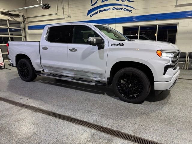 2026 Chevrolet Silverado 1500 High Country - Photo 13