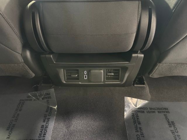 2025 Chevrolet Silverado 1500 LT - Photo 16