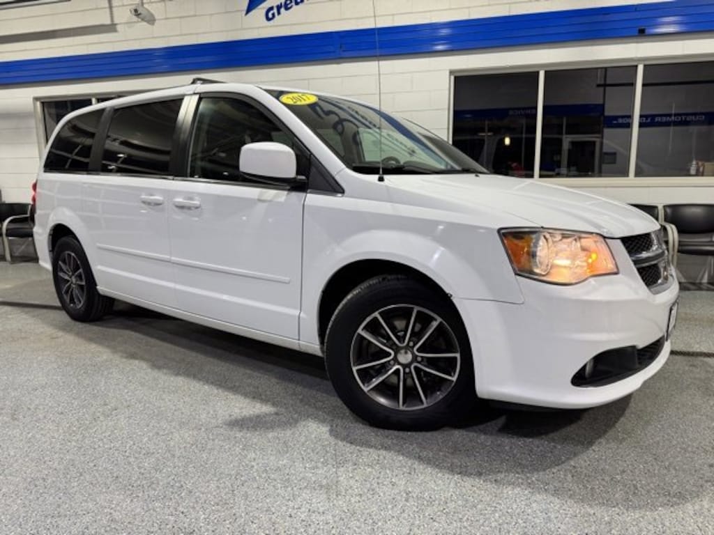 Used 2017 Dodge Grand Caravan SXT