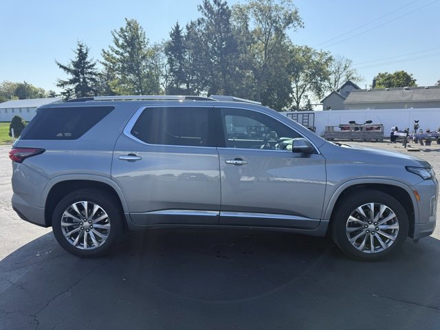 2023 Chevrolet Traverse Premier photo 4