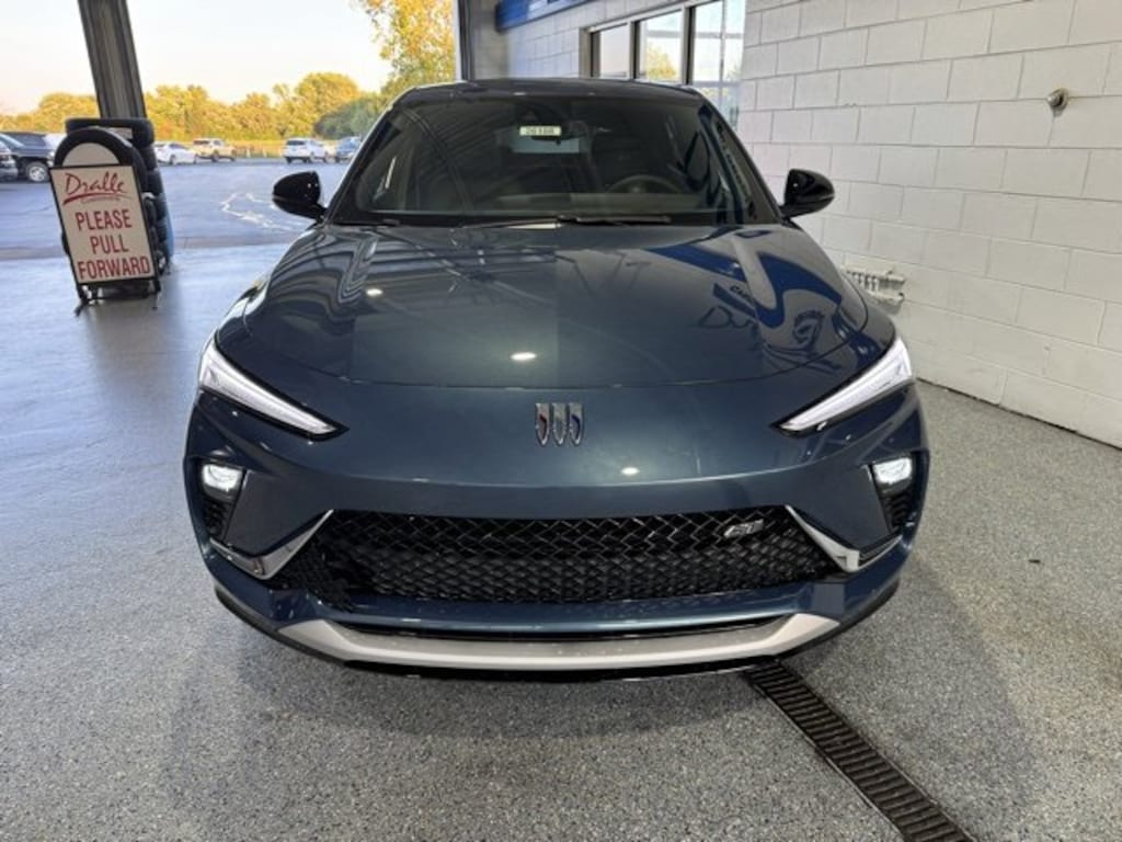 New 2026 Buick Envista Sport Touring SUV