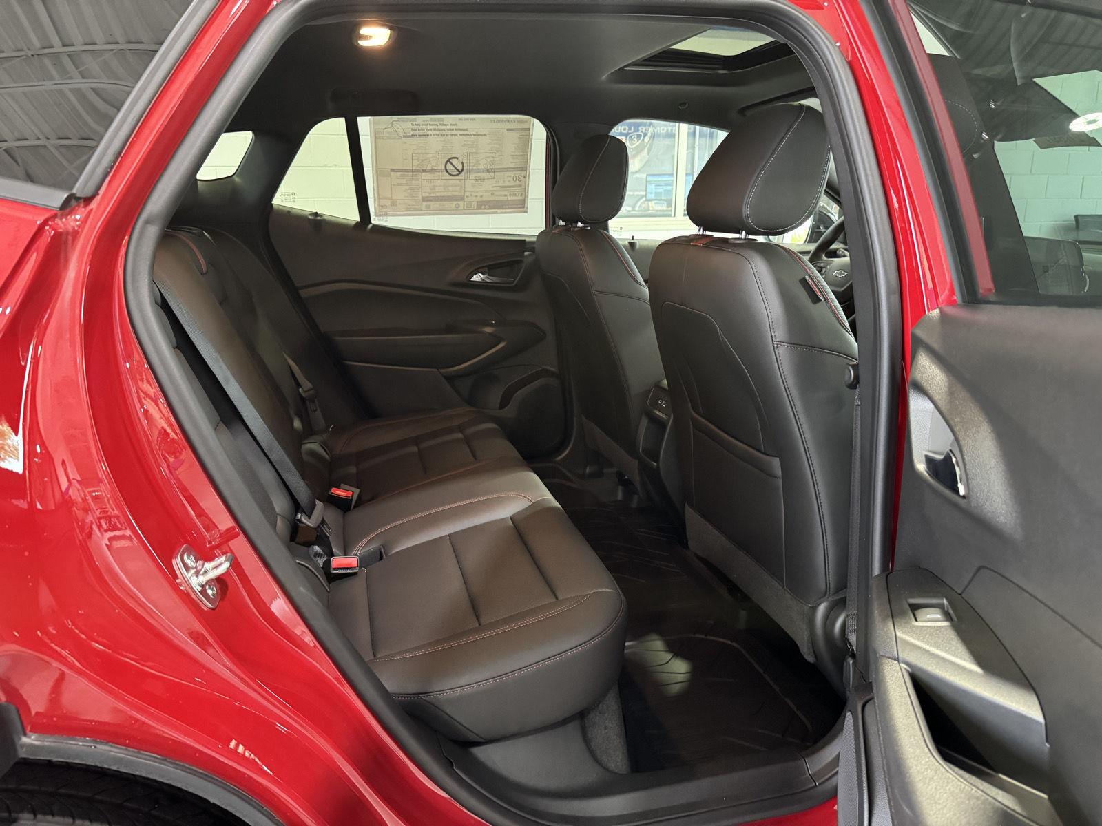 2026 Chevrolet Trax RS - Photo 13