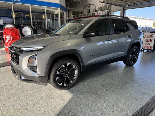 2026 Chevrolet Equinox RS photo 4