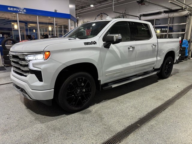 2026 Chevrolet Silverado 1500 High Country photo 4