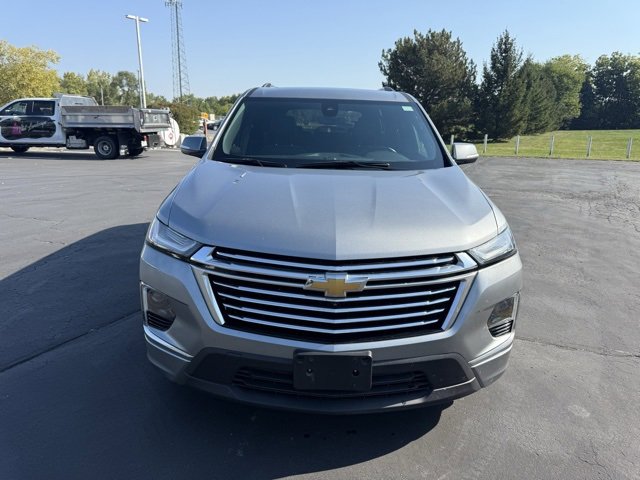 2023 Chevrolet Traverse Premier photo 2
