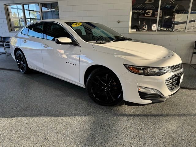 Used 2023 Chevrolet Malibu 1LT with VIN 1G1ZD5ST4PF228809 for sale in Peotone, IL