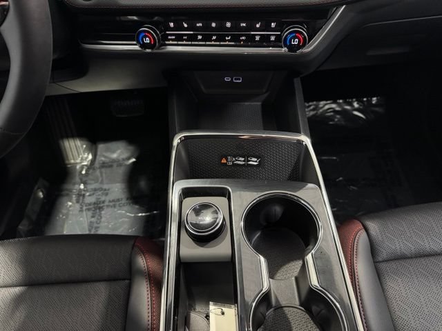 2027 Chevrolet Equinox RS - Photo 20