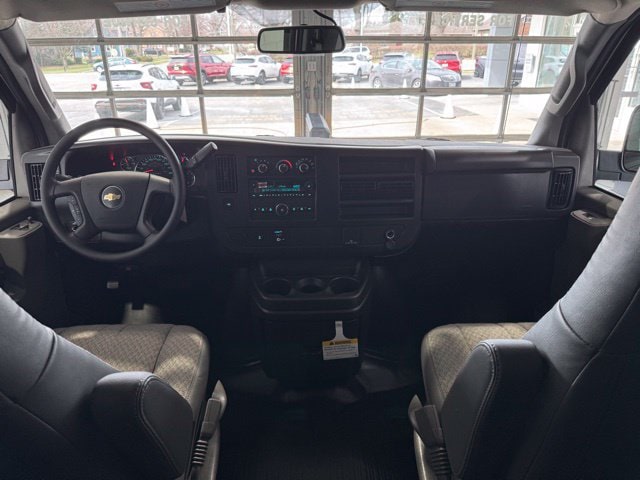 2026 Chevrolet Express Cargo Work Van - Photo 13