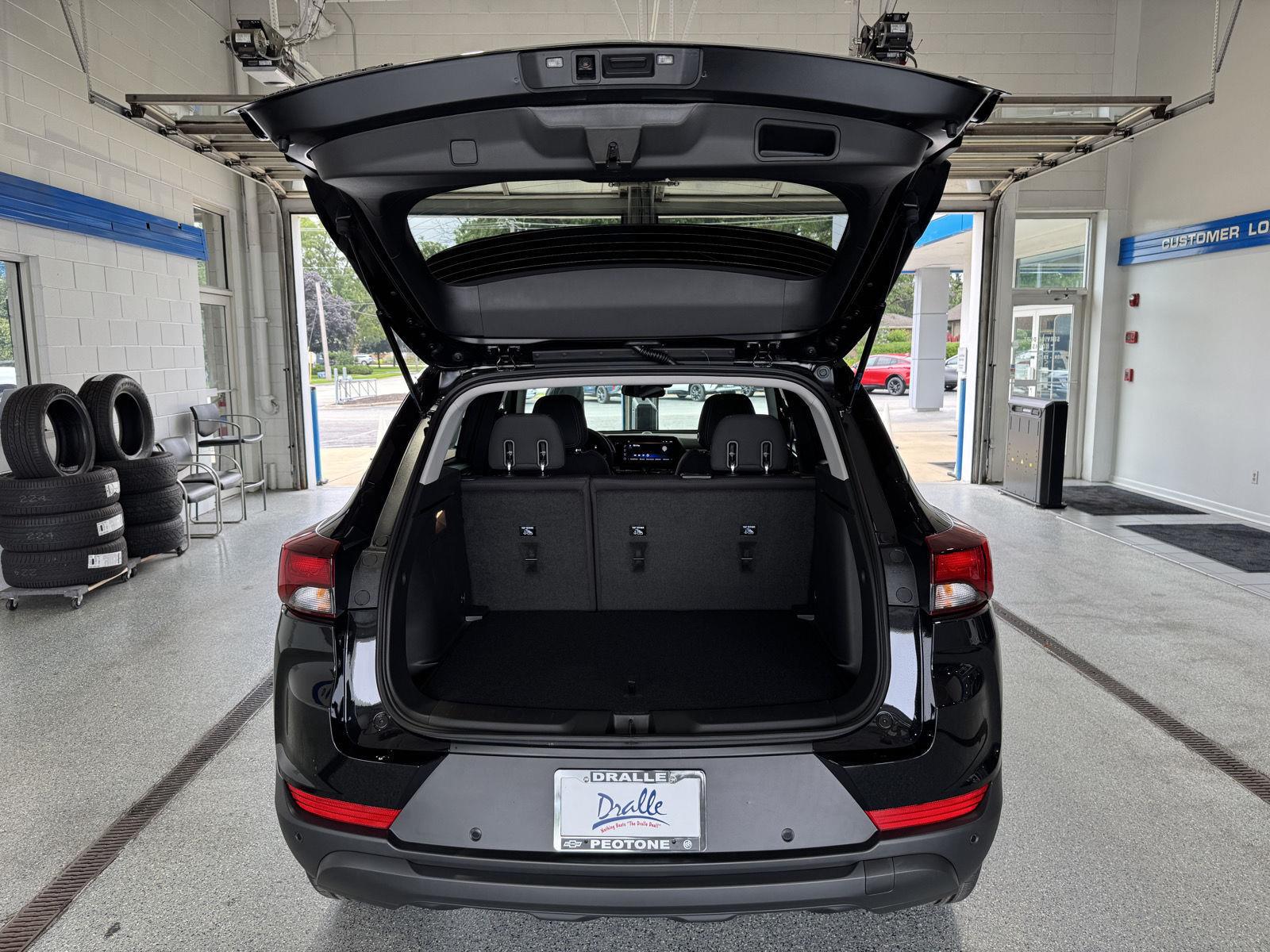 2026 Chevrolet Trailblazer LT - Photo 11