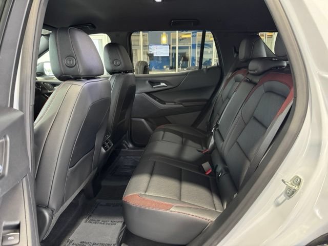 2027 Chevrolet Equinox RS - Photo 8