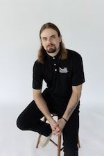 Staff member DAVID CARROLL from ID_8c1fa2262f5f