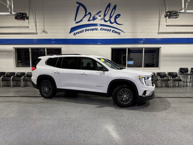 2025 GMC Acadia Elevation's photo