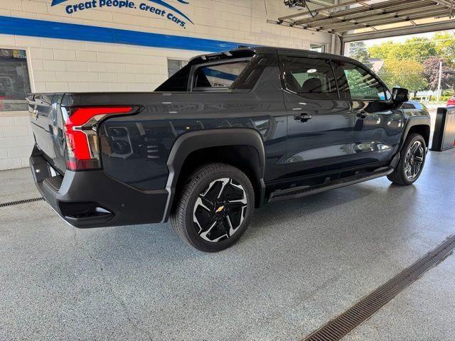 2026 Chevrolet Silverado EV LT - Photo 11