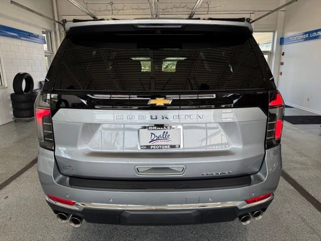 2026 Chevrolet Suburban Premier - Photo 11