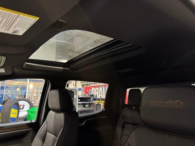 2026 Chevrolet Silverado 1500 High Country - Photo 8