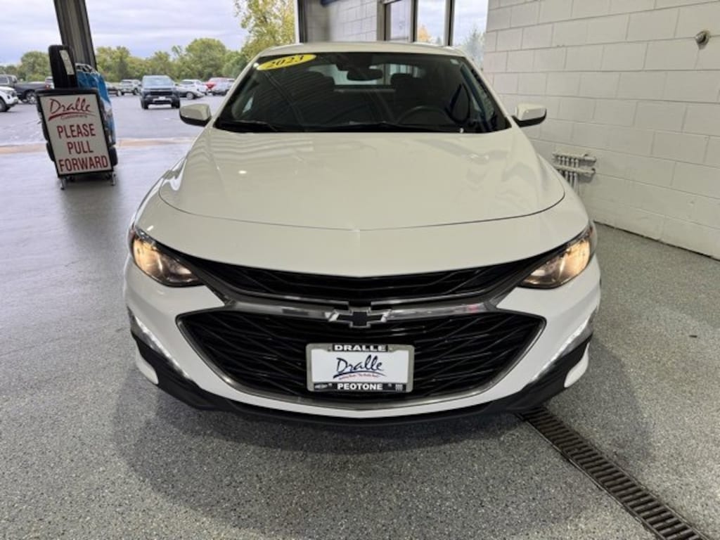 Used 2023 Chevrolet Malibu LT Car