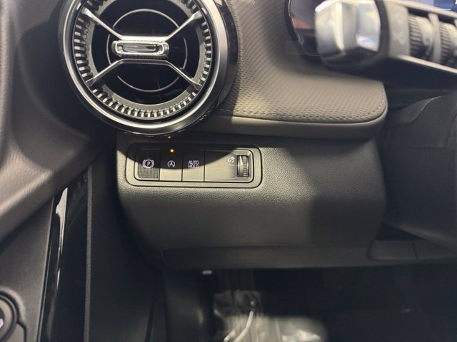 2027 Chevrolet Equinox LT - Photo 15