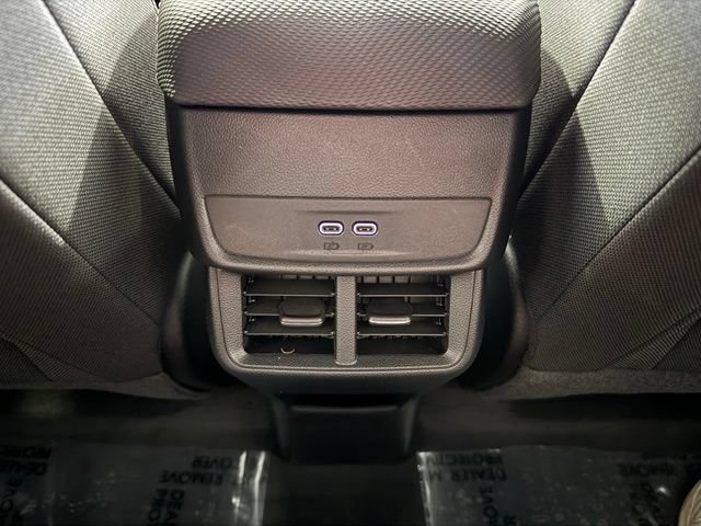 2027 Chevrolet Equinox LT - Photo 14