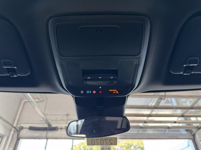 2027 Chevrolet Traverse LT - Photo 24