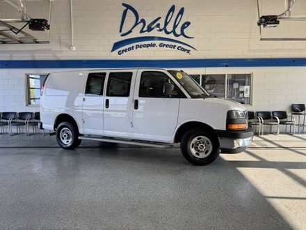 2023 GMC Savana Cargo 2500 Work Van Van