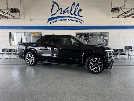2024 Chevrolet Silverado EV RST Truck