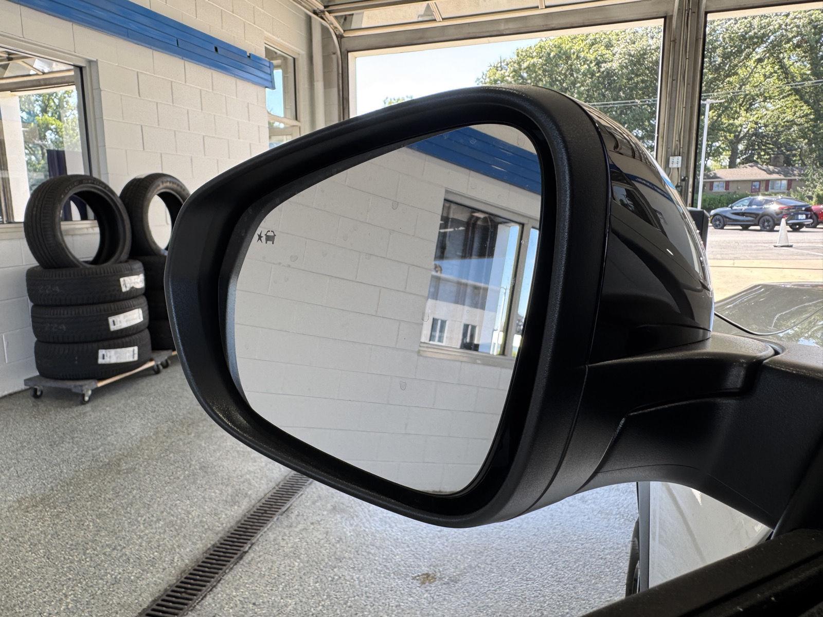 2026 Chevrolet Trax LT - Photo 24
