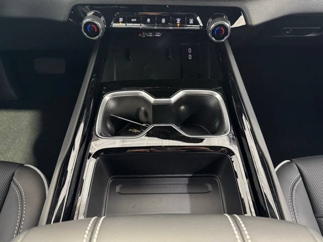 2026 Chevrolet Silverado EV LT - Photo 19