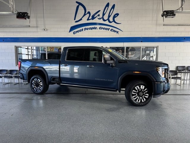 2025 GMC Sierra 2500HD Denali Ultimate's photo
