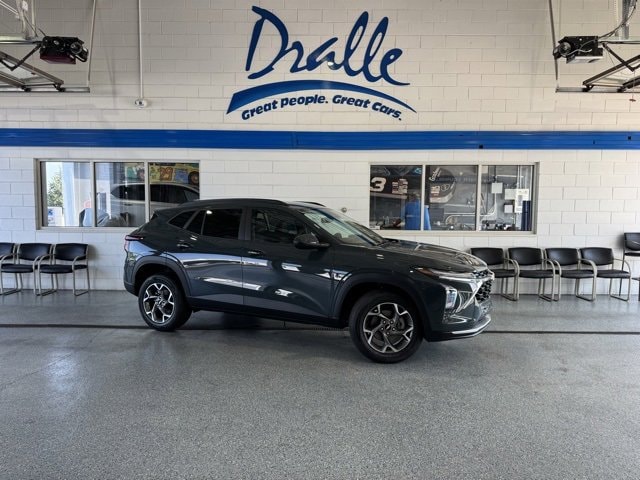 2025 Chevrolet Trax LT's photo