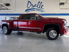 2026 Chevrolet Silverado 3500 HD High Country DRW Truck