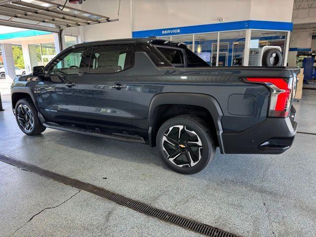 2026 Chevrolet Silverado EV LT - Photo 5