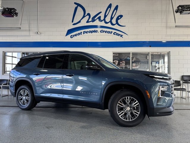 2026 Chevrolet Traverse LT's photo