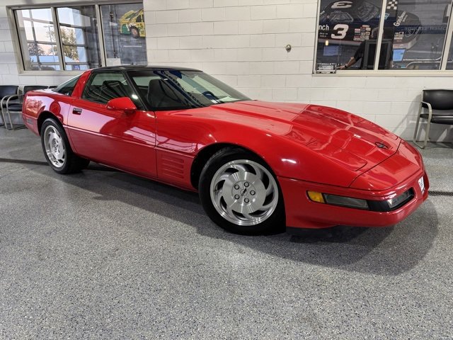 1994 Chevrolet Corvette Convertible photo 2