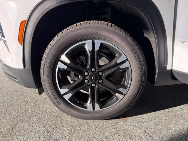 2027 Chevrolet Traverse LT - Photo 27