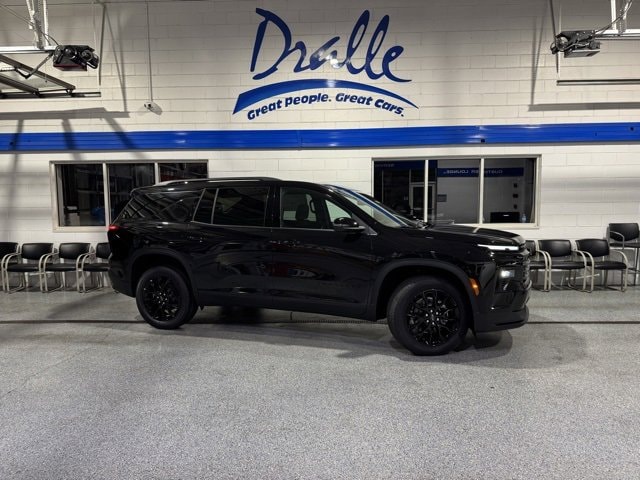 2026 Chevrolet Traverse LT's photo