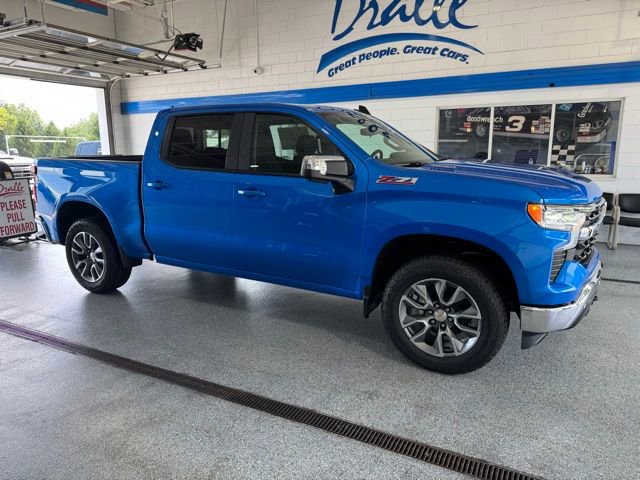 2025 Chevrolet Silverado 1500 LT - Photo 13